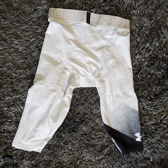 Under Armour Men's White and Black Compression Pants - Picture 2 of 5